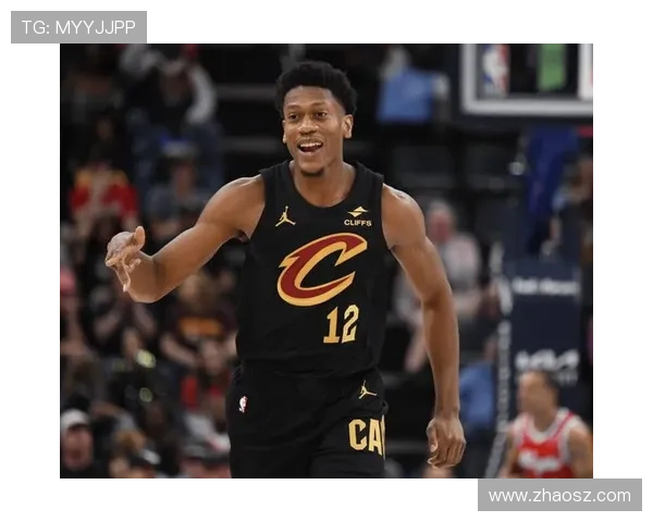 [NBA]加兰变向突破分球 亨特三分手起刀落.